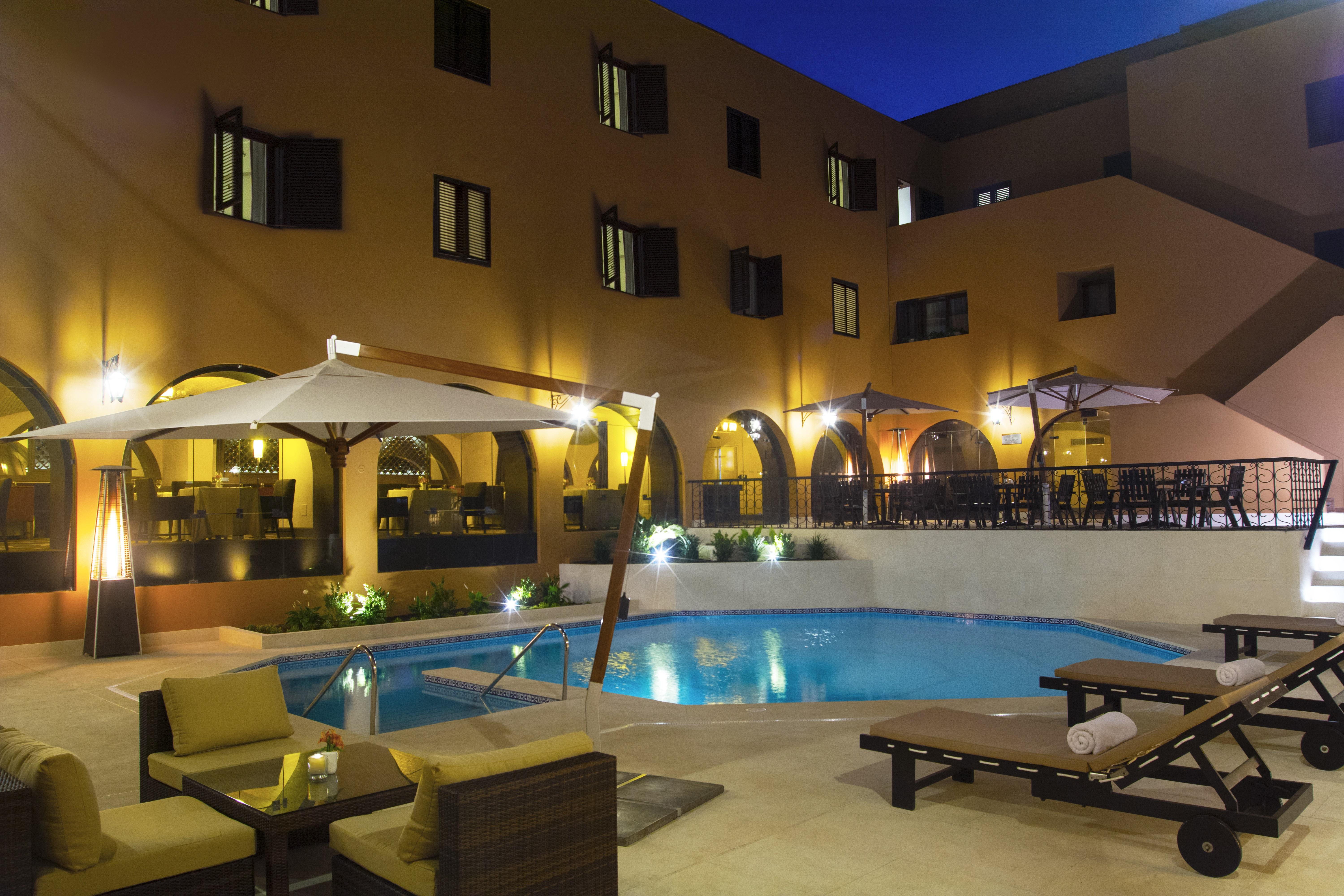 Costa Del Sol Trujillo Centro Hotel Exterior foto